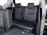 3列目シートもひろびろとしたスペースを確保しています。大人数でのお出かけもばっちりです!