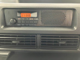 AM/FMラジオが付いています。