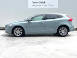 購入後は全国のVOLVO正規ディーラーにてアフターサービスをお受けいただけます。定期点検サービス、延長保証などの有料サービスも手厚くご用意しておりますので、ご不安事はお気軽にご相談下さい。