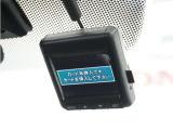 ◆ドライブレコーダー◆映像・音声などを記録する自動車用の装置です。 もしもの事故の際の記録はもちろん、旅行の際の思い出としてドライブの映像を楽しむことができます。