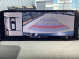 360度ビューモニター 4つのカメラで前後左右、俯瞰映像を表示、ドライバーからは見えない領域の危険認知をサポートするシステム搭載!