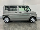 後席両側スライドドア☆開け閉めの際に隣の車や壁にぶつける心配もありません。