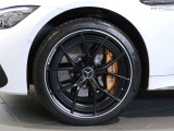 AMGカーボンセラミックブレーキ&AMG21インチ鍛造AWになります