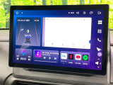 【ディスプレイオーディオ】お手持ちのスマートフォンとの連携で、ナビや音楽再生など各種アプリを使用可能。スマホに近い感覚でお使いいただけます♪