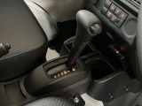 大人気のオートマチックの軽トラックですよ★オートマチックもCVTになっていてよく走って燃費がいい車両です★