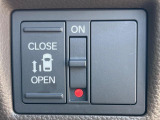 【パワースライドドア】スマートキーや運転席のスイッチでスライドドアの開閉が可能♪電動だから力を入れてドアを開ける必要が無く、小さいお子様でも、重い荷物を持っている時もラクに開け閉めできます♪