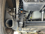 お車を安心してお乗りいただく為には、足回りの定期点検が欠かせません。サービスサポート(有償保証)では無料点検もご提供しており、安心のカーライフをお過ごしいただけるサポート体制が整っています。