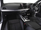 Audiのインテリアはエクステリア同様、優れたデザイン性とクオリティ、そして機能性を兼ね備えております。