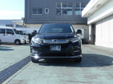 LEDヘッドライト、LEDフォグライト装着車なので、夜間走行も明るく安全な走行をサポートいたします