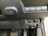 ETCを装備。これで高速道路の料金所もノーストレス。ノンストップで通過します。