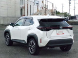 明るく広々、落ち着いた店内では、中古車のご検討・ご購入のほか、携帯電話(au)の購入等、様々なご相談に幅広く応えていきます♪