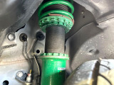 お車を安心してお乗りいただく為には、足回りの定期点検が欠かせません。サービスサポート(有償保証)では無料点検もご提供しており、安心のカーライフをお過ごしいただけるサポート体制が整っています。