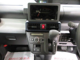 中古車は一物一価、同じようなお車でも、整備状況、外内装の状態など様々です。
