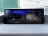 【Bluetooth】ナビゲーションと携帯電話/スマートフォンをBluetooth接続することができます。接続するとハンズフリーで使用することができるので、とても便利です!