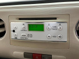 品質へのこだわり!フロアマットやシートなど車内をキレイに清掃し、ニオイや汚れなどを徹底的にクリーニングしてもらっております。室内はピカピカです☆