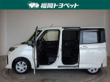 両側パワースライドドア付きだから、狭い駐車スペースなどでの 乗り降りラクラク!小さなお子さまのいるご家庭には嬉しい装備。