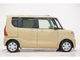 県内13店舗にて常時500台以上ダイハツ車を展示中です。見て、触って、納得のいく一台をぜひ見つけてください。
