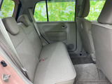 運転席側後部座席