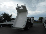 ディーゼル、4WD、マニュアル、ABS、4Tダンプ、ベッド付き、積載3100キロ、荷台内寸約:L340&times;W205&times;H28