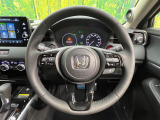 【純正革巻きステアリング】上質な革を使用することで、手にしっかり馴染みとても運転しやすいハンドルです♪