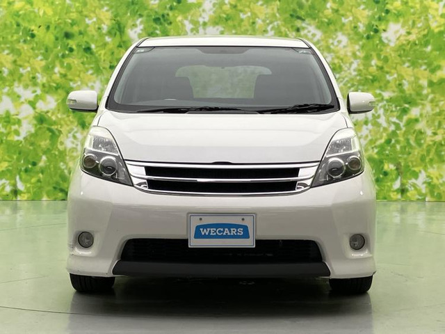 トヨタ アイシス 1.8 プラタナ Vセレクション ホワイト インテリア
