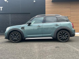 ◆LIBERALAは、輸入車選びの新たなスタイルを提案するインポート・セレクト・ブランドです。オーナー様となる方がクルマから直接感じる感性を第一にした、最良の一台との出会いをコーディネートいたします。