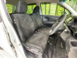 運転席シート廻りは使用感も少なく、良好な状態となっています。丁寧に使われていたことがよくわかりますね。