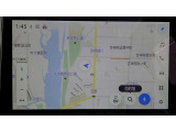 ディスプレイオーディオを装備。スマホとクルマをつなぐことで、これまでのナビに加えて、いろんなサービスが楽しめます。