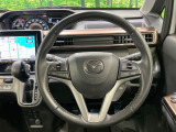 【純正革巻きステアリング】上質な革を使用することで、手にしっかり馴染みとても運転しやすいハンドルです♪