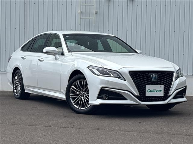クラウン ハイブリッド 2.5 S Four 4WD 4WD 修復歴無し