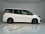 「こんな車屋さんがあるんだ!」、「おもしろい!」と感じていただけましたら、私どもも大変うれしく思います。ご来店のご感想、お待ちしております。