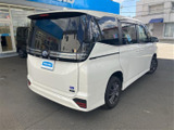 ヴォクシー 1.8 ハイブリッド S-Z E-Four 4WD 