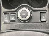 【前席+後席シートヒーター】寒い日に重宝するシートヒーターを後席にも装備!エアコンより早く温まってくれるので寒がりの人も安心ですね♪エアコンの温風は乾燥するから苦手、という方にもをおすすめです。