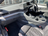 ◆LIBERALAは、輸入車選びの新たなスタイルを提案するインポート・セレクト・ブランドです。オーナー様となる方がクルマから直接感じる感性を第一にした、最良の一台との出会いをコーディネートいたします。