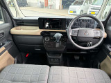 デリカミニ G プレミアム 4WD 