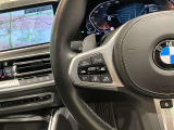 また、BMW正規認定中古車は、エマージェンシーサービスが自動付帯。24時間365日、皆様のカーライフをサポート致します。確かな安心のうえで、「駆けぬける歓び」をご堪能ください。