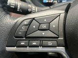 ステアリングスイッチ搭載!ハンドルひとつで手を離さなくても運転中視線をそらさなくても操作が出来て便利です♪