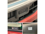 品質へのこだわり!フロアマットやシートなど車内をキレイに清掃し、ニオイや汚れなどを徹底的にクリーニングしてもらっております。室内はピカピカです☆
