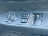運転席窓操作部スイッチの画像です。
