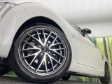 【アルミホイール】外観にマッチしたアルミホイールを装着しております。各種アルミホイールや、スタッドレスタイヤも取扱いしております。是非ご相談ください♪