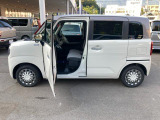 ドア開口部は広々としているので乗り降りしやすいです♪