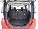 大きく開いて荷物の出し入れがラクラク