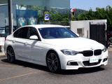 BMW在庫保有台数常時100台以上!ご来店の際はBMW本店(厚木市下荻野140-1)にご来店ください!弊社自慢の全天候型ショールーム!BMW在庫保有台数常時100台以上ございます!