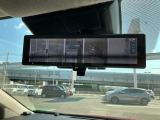 スマートルームミラー♪たくさん荷物を載せても、バックカメラで映像を映すので後方の視界も確保!!様々なシーンで活躍する便利装備☆