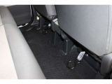 電動ウインチで乗り入れの操作が力をかけずラクに行えます。(ウインチ耐荷重120Kg)