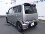 当社の中古車はすべてお支払総額表示で掲載中!納車前の整備費用は車両本体価格に含みます。隅々まで行き届いた整備と1年間距離無制限のロングラン保証が安全なカーライフをお届けいたします。