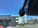 もう無くてはならない、ドライブレコーダーが搭載済みです!あおり運転等の抑制にもなりますし、万が一の時もこれでバッチリ確認できます!