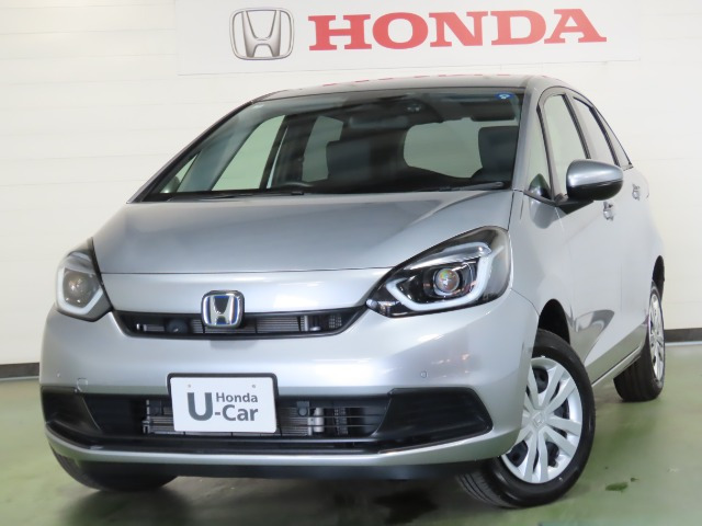 フィット  1.5 e:HEV ベーシック 4WD