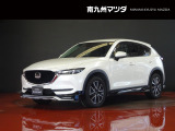 中古車専門再生工場にて熟練専任スタッフが丁寧に清掃、仕上げを実施しております。また、お客様に安心してご検討いただける様、公取協が定める基準に基づき車両検査を実施し、車両状態評価証を発行しております。
