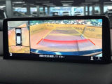 【360&deg;ビューモニター】専用のカメラにより、上から見下ろしたような視点で360度クルマの周囲を確認することができます☆縦列駐車や幅寄せ時に活躍してくれます♪